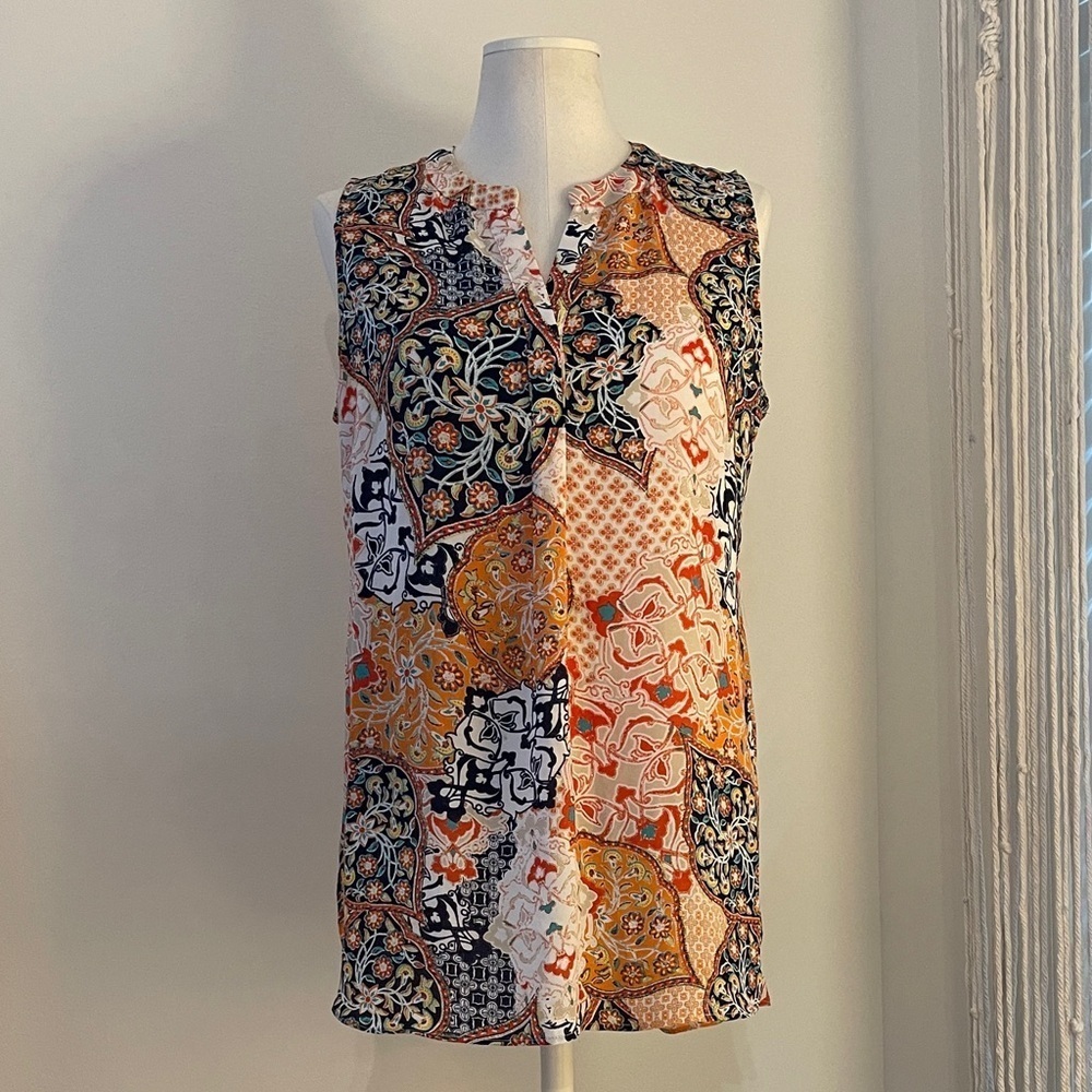 “Like New” Rose & Olive Patchwork Sleeveless V-Neck Top - Multicolor